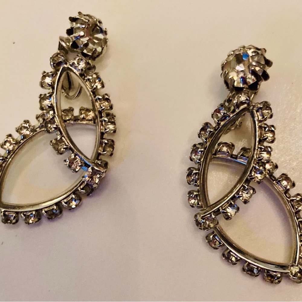 Glitz rhinestone double oval earrings silver metal back clasp mount